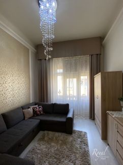 Royal Apartman22