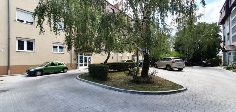 Bazsi City Apartman28