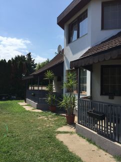 Balaton House Apartman13