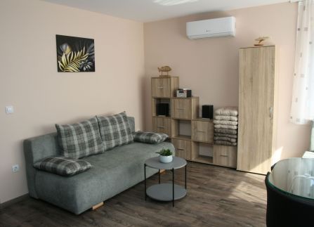 V7 Petite Maison18