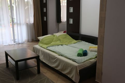 Belváros Közeli Kertkapcsolatos Apartman9