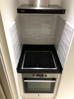 The Pleasure Apartman2
