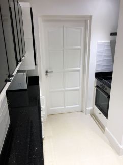 The Pleasure Apartman4