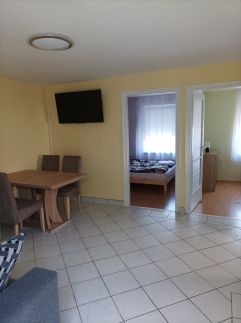 Sarkantyú Apartman9