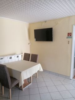 Sarkantyú Apartman4