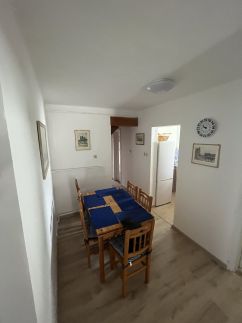 Kristály Apartmanház37