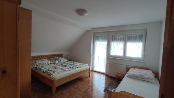 Trio Apartmanház