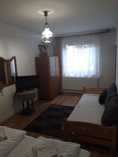 Avar Apartman8