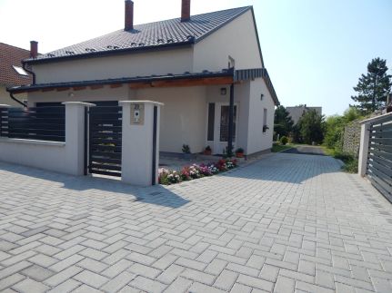 Balaton Apartman1