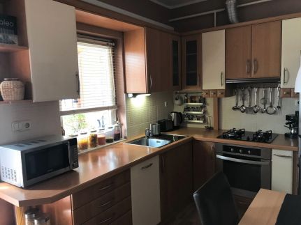 Dina Apartman5