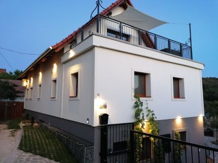 Mandula Kert Apartman10