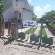Aleksa Apartman
