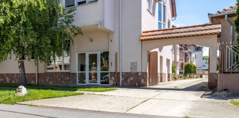 Compass Apartmanok IV.4