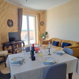 Francesca Apartman23