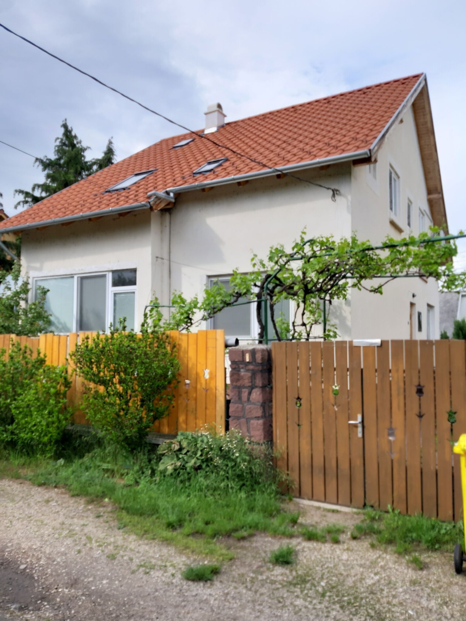 Helka Apartmanház – Balatonalmádi
