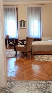 Ékszerdoboz Apartman38