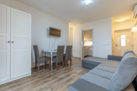 Fresh Green Apartman4
