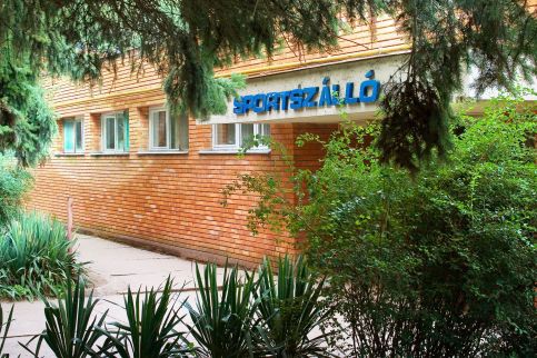 Sportszálló és Sportcentrum17
