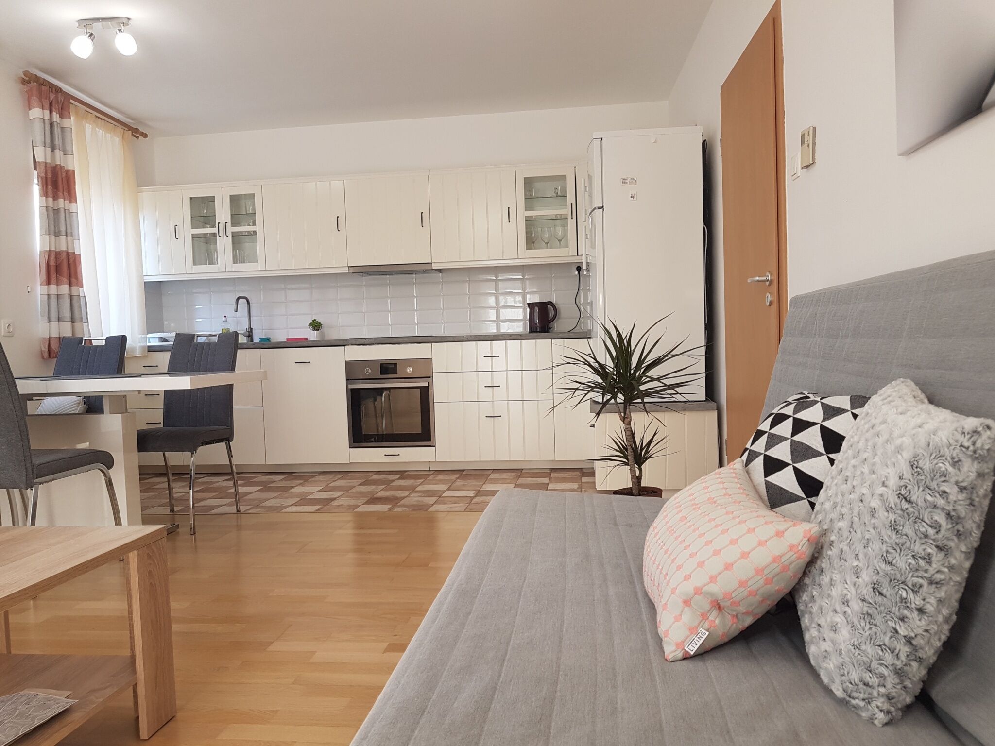 Cool Tettye Apartman – Pécs fotó 2
