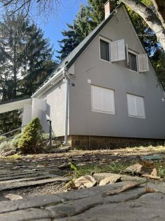 Maja Erdei Pihenőház37