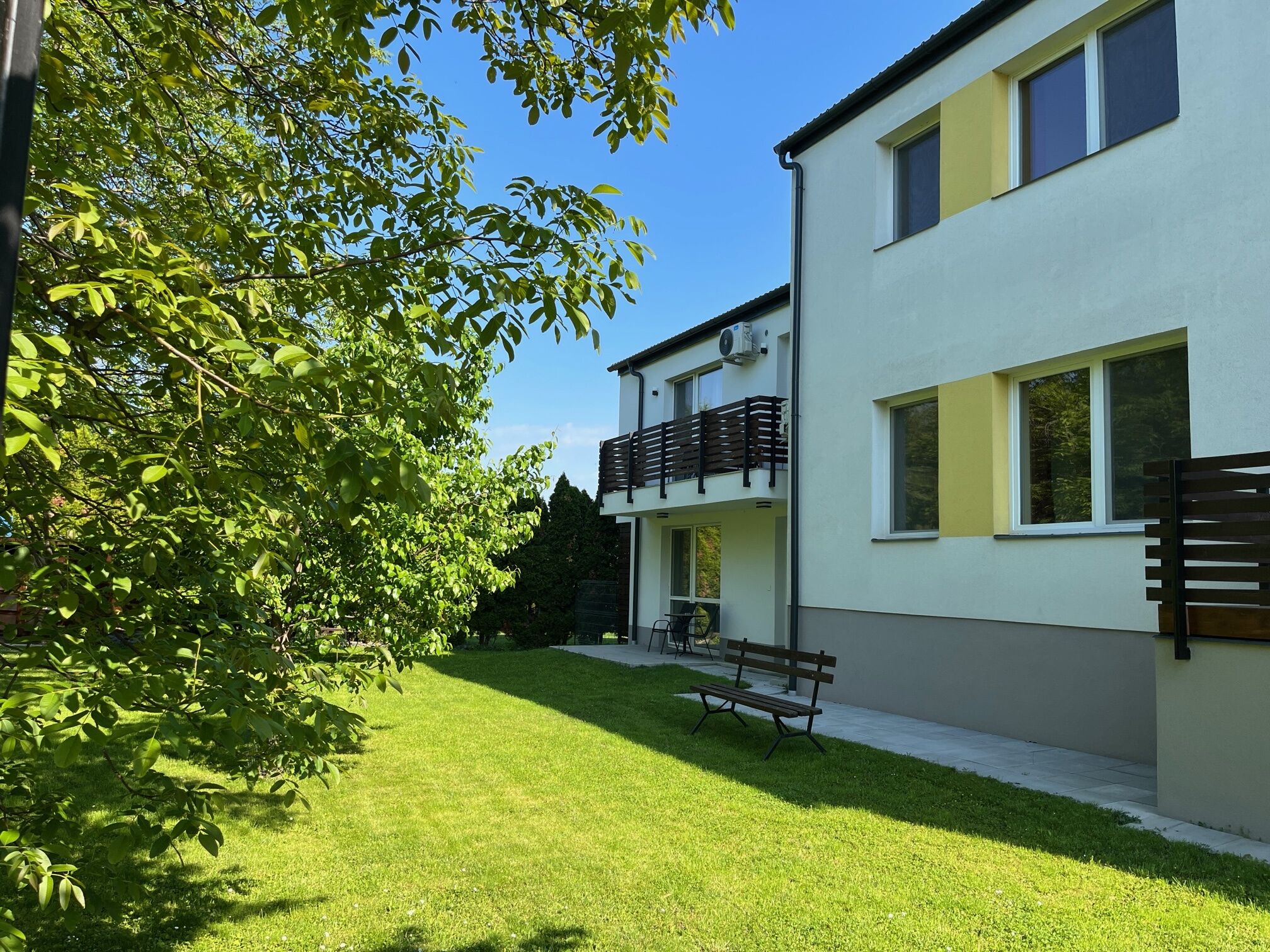Suri Bau Apartman Mosonmagyaróvár – Mosonmagyaróvár fotó 1