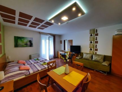 Zöld Béka Sport utcai Apartman II.