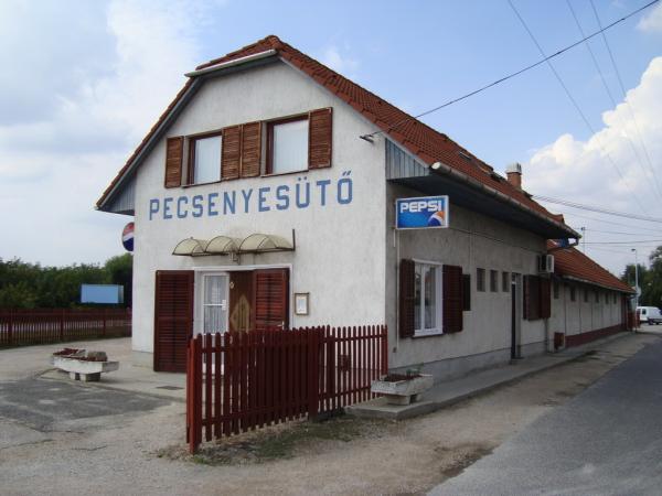Pecsenyesütő - Reggeli – Székesfehérvár fotó 9