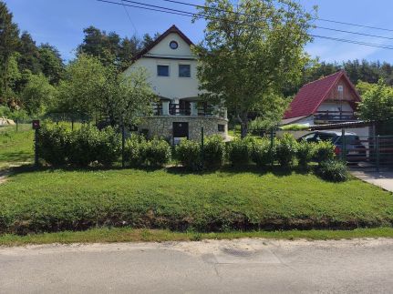 Négy Tó Apartman
