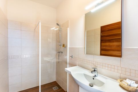 B&B Apartmanház Lajta Park3