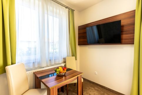 B&B Apartmanház Lajta Park8