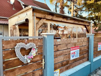 Balcsitthon Apartmanok37