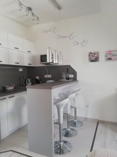 Jetty Rose Apartman