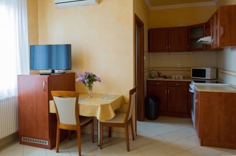 Aura Apartman22