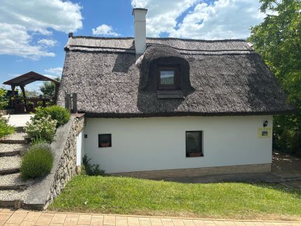 Johanna Apartmanház4