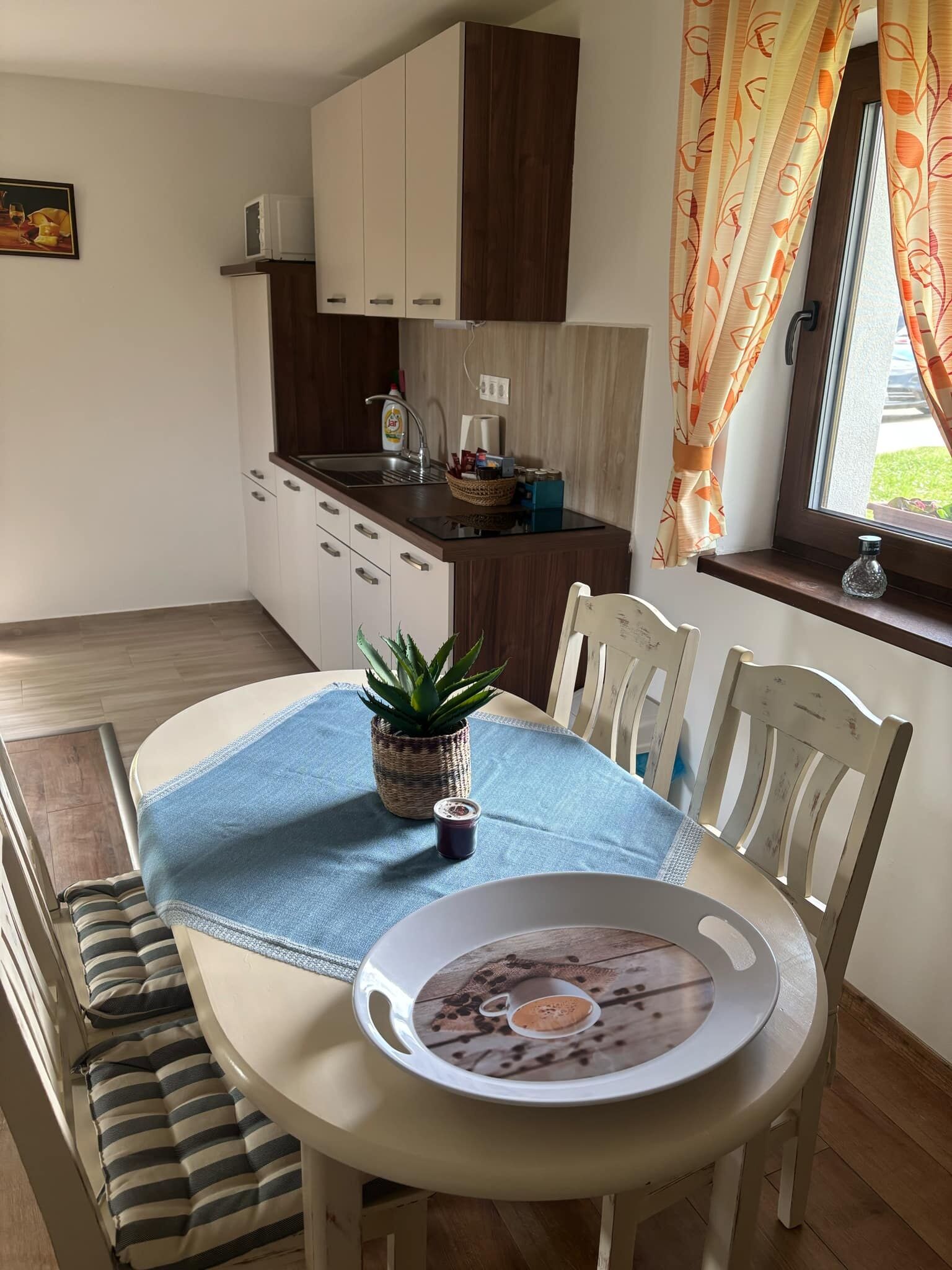 Johanna Apartmanház – Vászoly fotó 12
