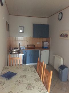 Veronika Apartman8