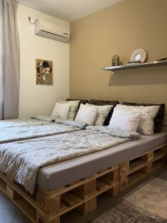 Karneol Apartman8