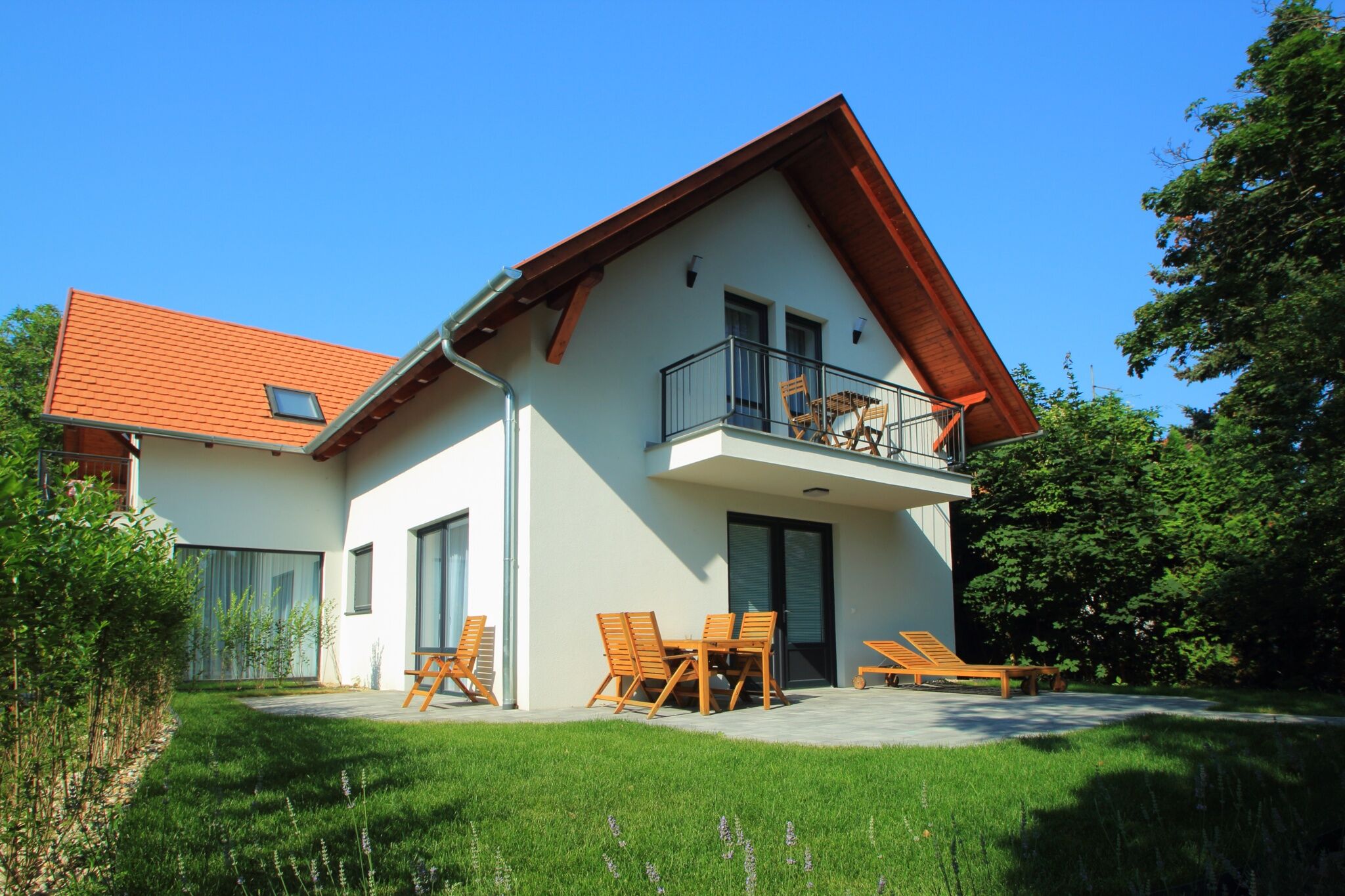 Aquilo Apartmanházak – Tihany