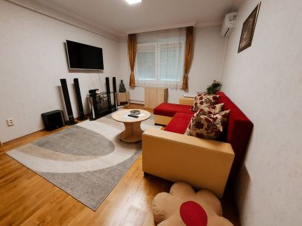 Rovin Apartman12
