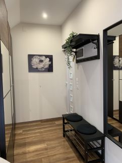 Mia Apartman18