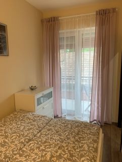 Mia Apartman9