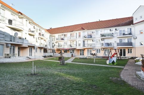 Romantic Apartman17