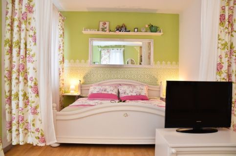 Romantic Apartman25