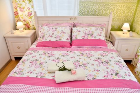 Romantic Apartman37