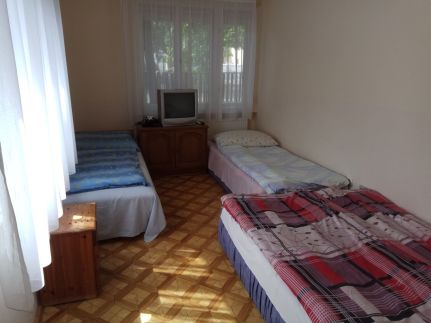 Krizsán Apartman12