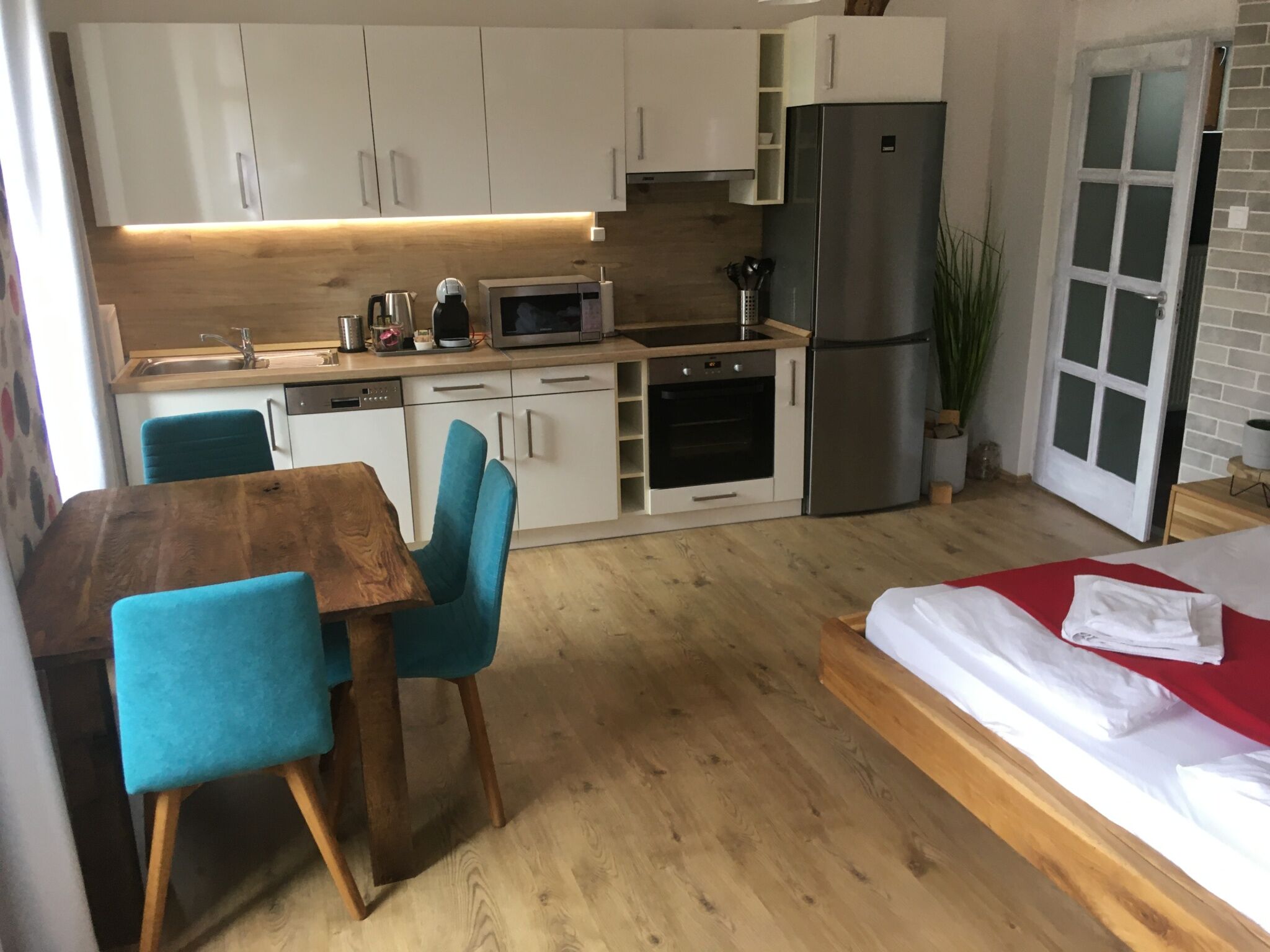 Terrace Belvárosi Jacuzzis Apartman – Veszprém fotó 22