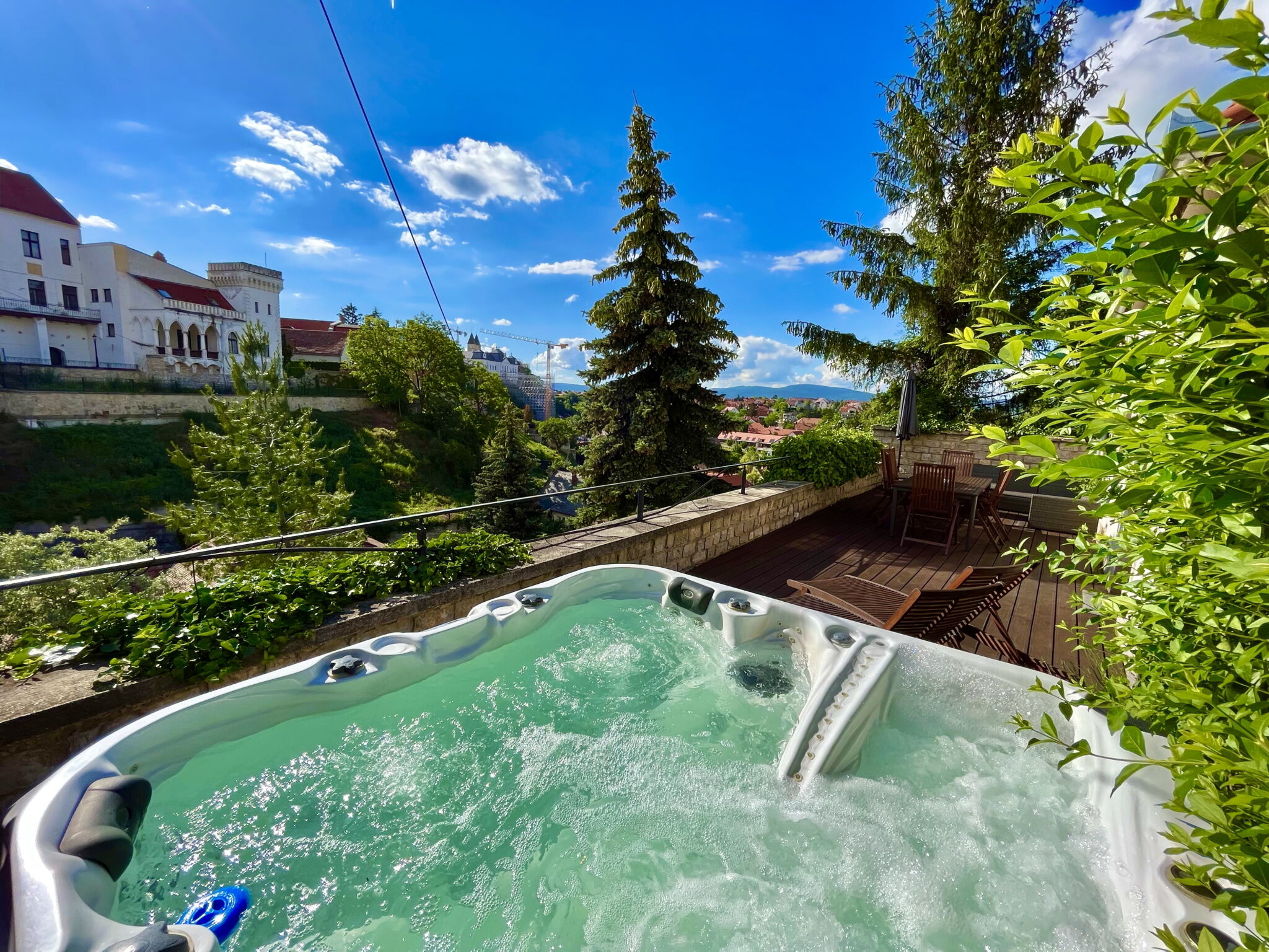 Terrace Belvárosi Jacuzzis Apartman – Veszprém fotó 33