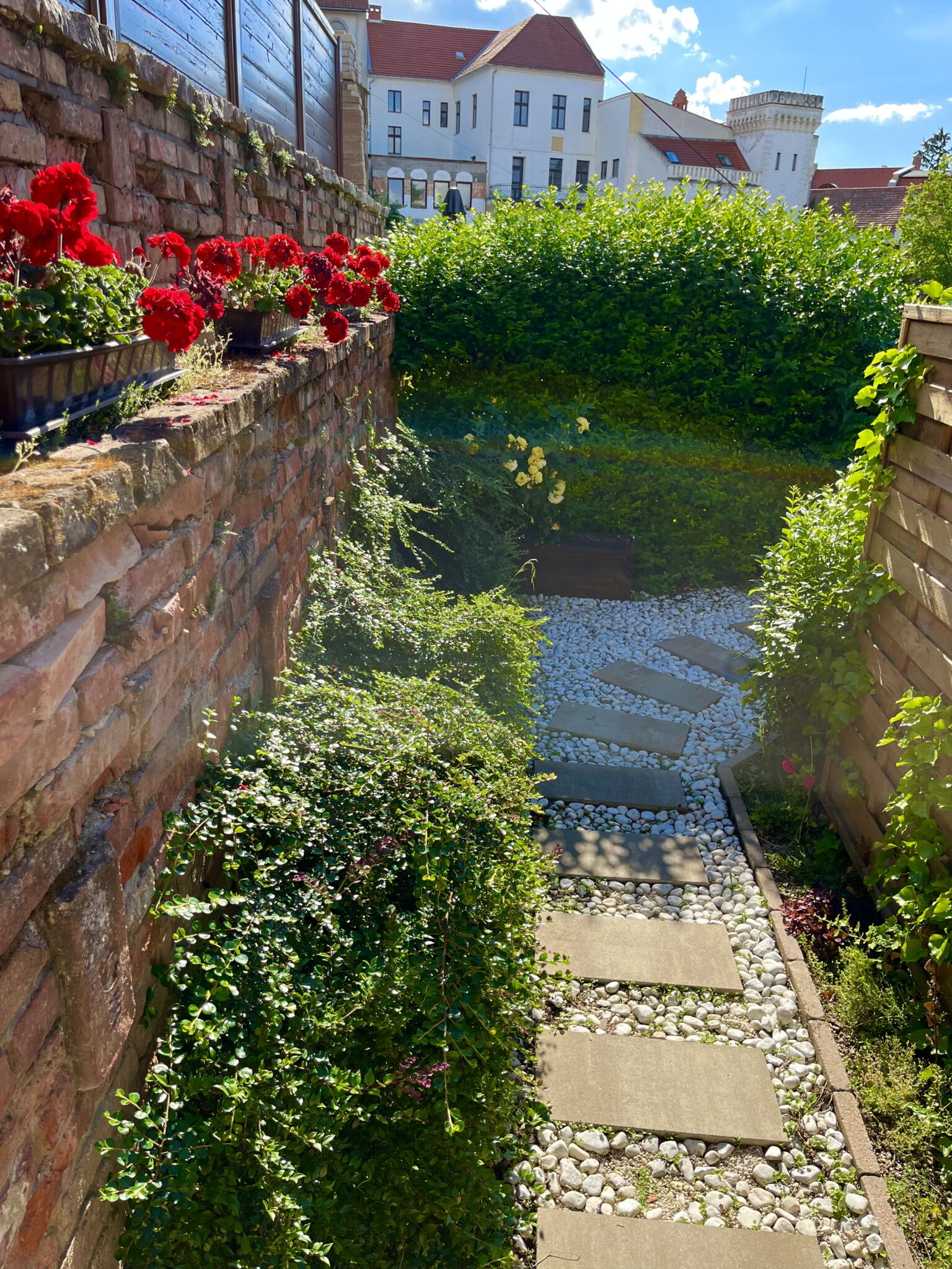 Terrace Belvárosi Jacuzzis Apartman – Veszprém fotó 34