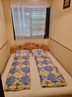 Aranypart 28 Apartman4