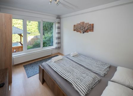 Arborétum Jakuzzis Nyaraló11